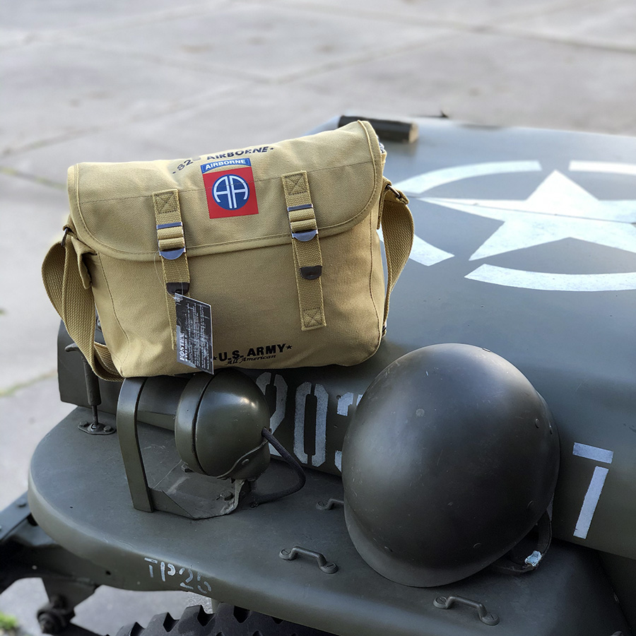 Canvas shoulder bag WW2 vintage 82nd Airborne M1936 musette bag 32X12X24 cm 10L