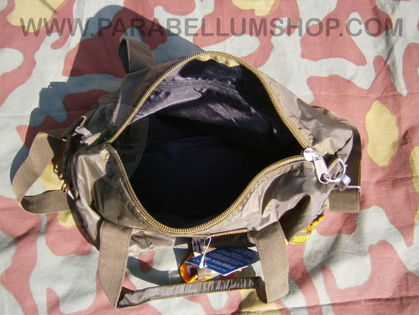 Military carryall green Military carryall green