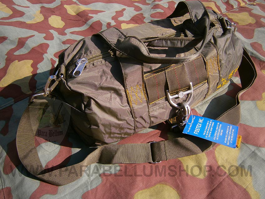 Military carryall green Military carryall green