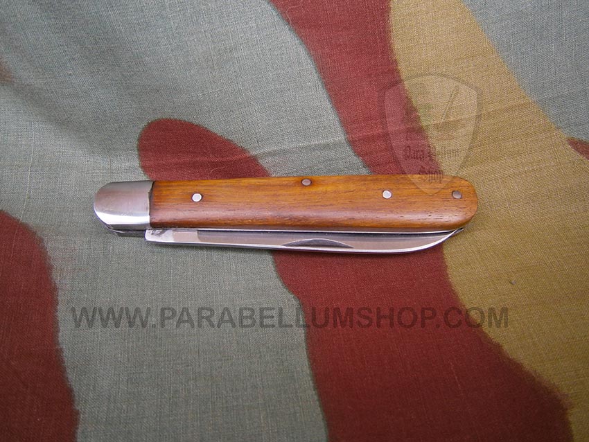 Folding knife