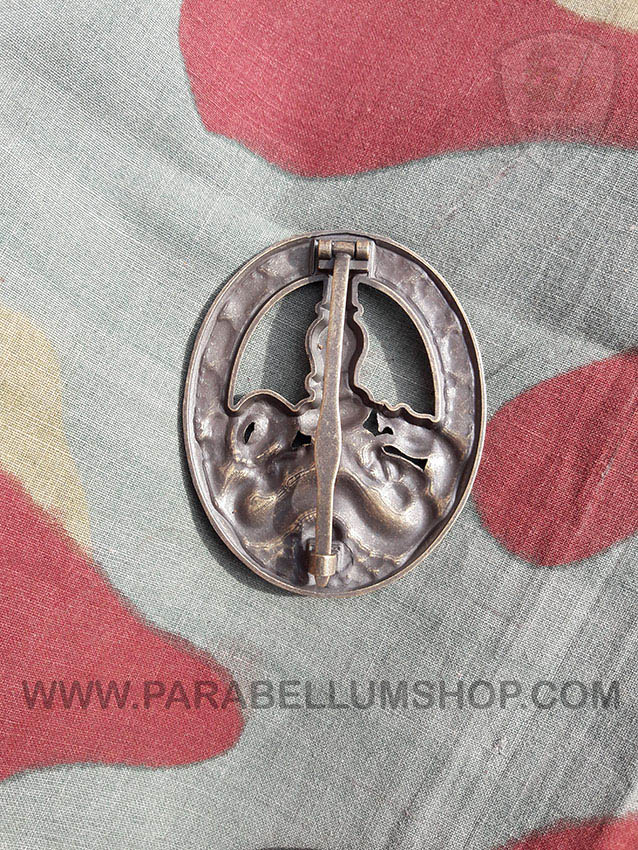 Anti-Partisan Badge in bronze Das Bandenkampfabzeichen in Bronze