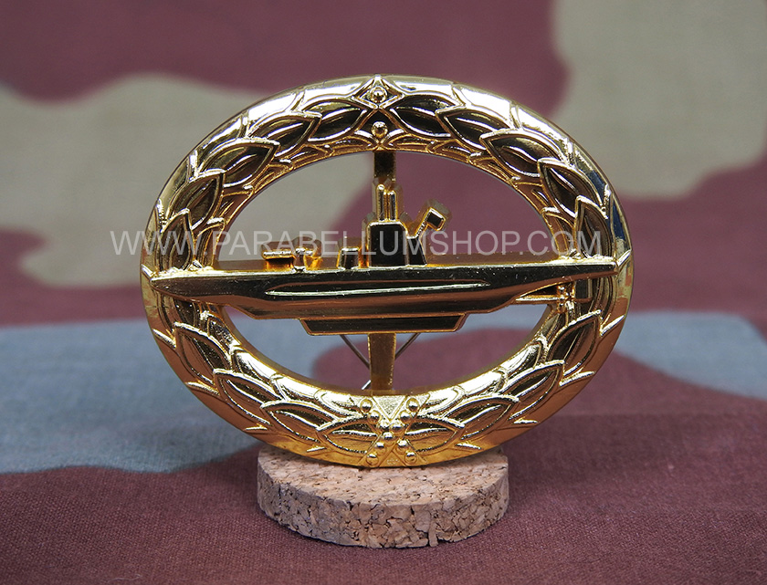 German WW2 submarine war badge 1957- U-Boot-Kriegsabzeichen