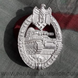 Tank Assault Badge in silver Panzerkampfabzeichen in silber