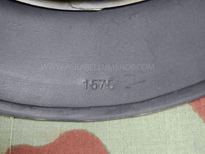 German WW2 Luftwaffe ET M40 helmet with decal - Stahlhelm M40