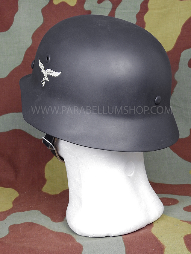 German WW2 Luftwaffe ET M40 helmet with decal - Stahlhelm M40 German WW2 Luftwaffe ET M40 helmet with decal - Stahlhelm M40