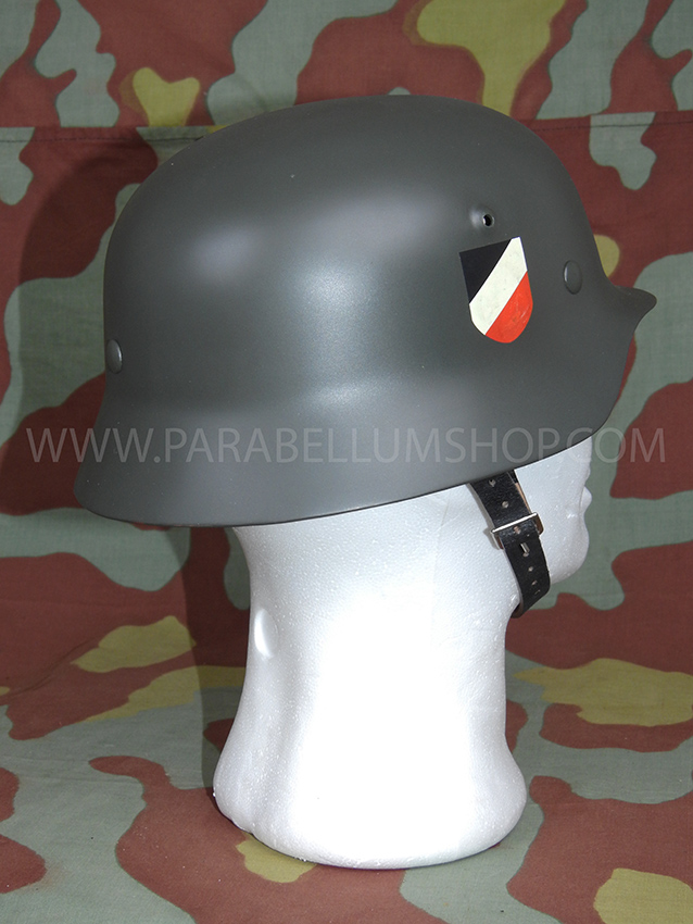 German WW2 steel helmet M40 reproduction with decal - Army -Waffen SS - Luftwaffe - Feldgendarmerie - Stahlhelm M40