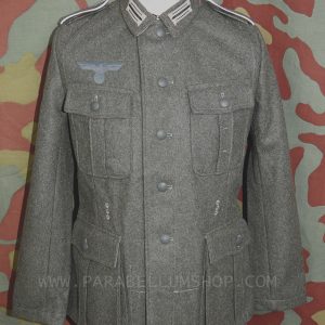German WW2 field tunic M40 with Heer insignia