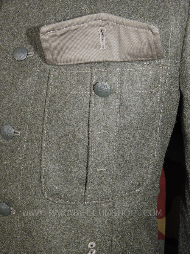 German WW2 field tunic M40 with Heer insignia