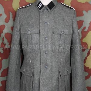 German WW2 Waffen SS M40 field tunic with insignia