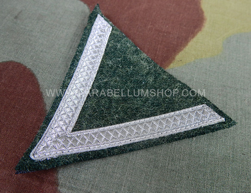 Gefreiter M40 - silver tresse on field grey-