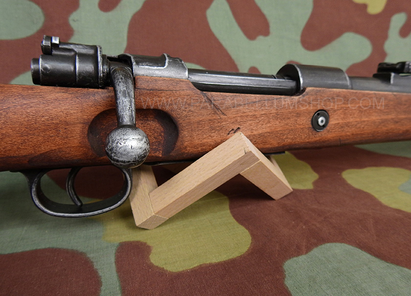 Mauser kar 98k NO FIRING REPRODUCTION Denix - AGED - Mauser kar 98k NO FIRING REPRODUCTION Denix - AGED -