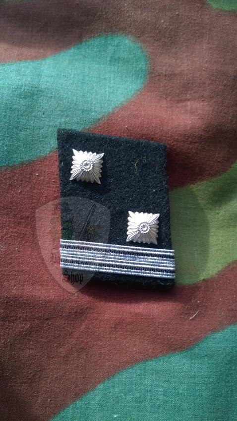 Waffen SS collar tabs troops and graded