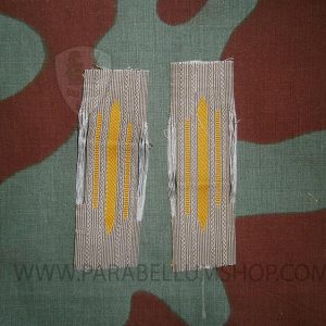 Tropical collar tabs