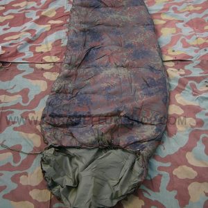 Slipping bag mummy waterproof and water-repellent