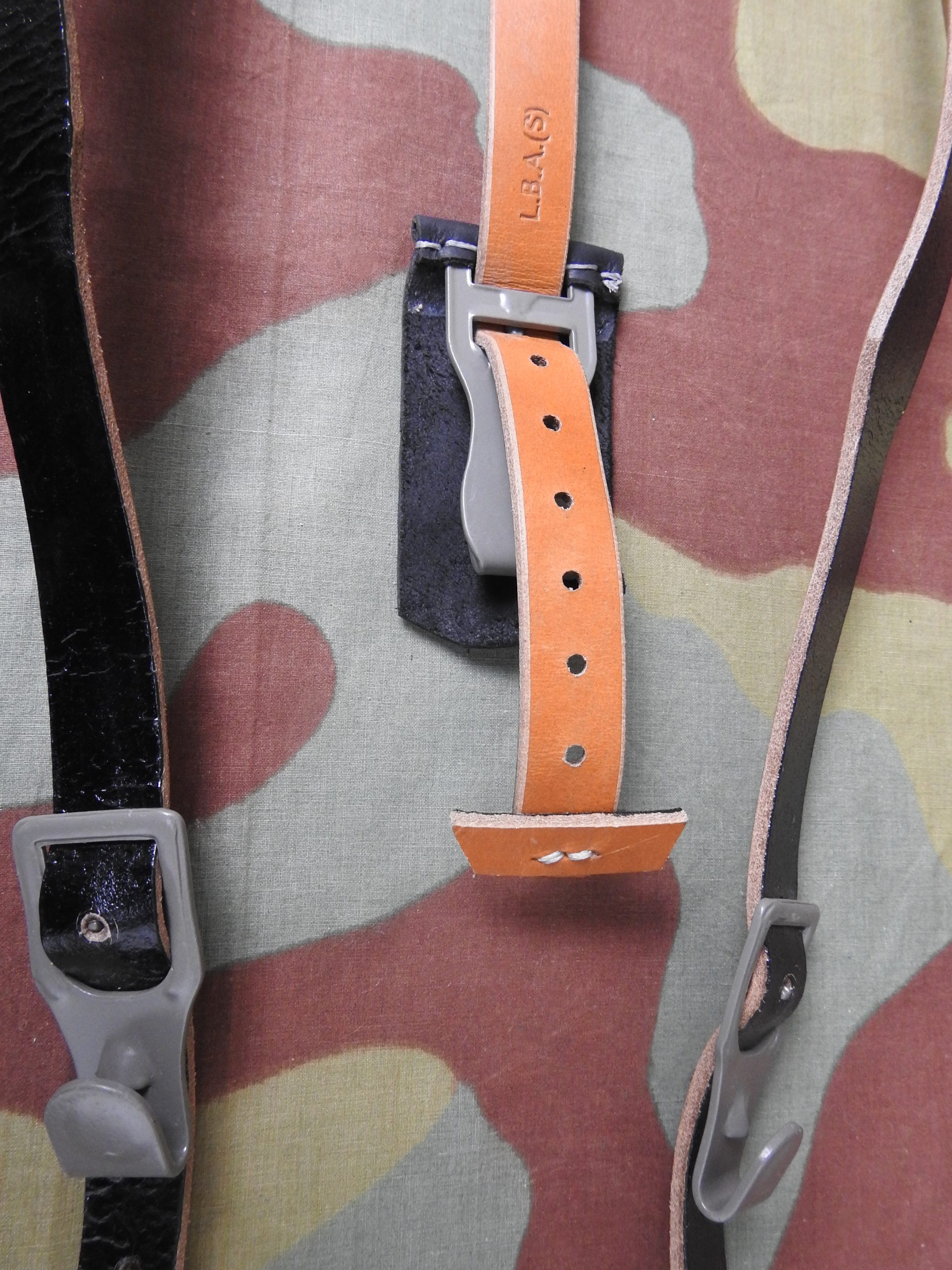 WW2 German black leather suspenders for Officer artillery cavalry and Luftwaffe