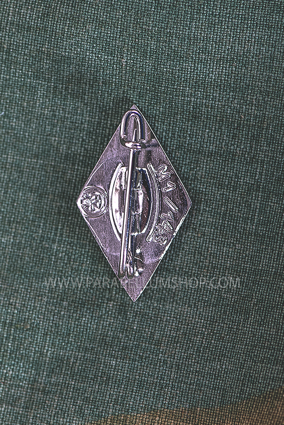 Hitler Youth pin - Hitlerjugend