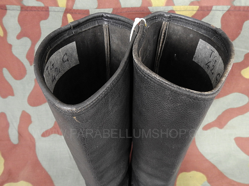 WW2 German style leather boots infantry used