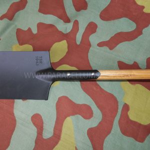 German WW2 M31 Shovel - Feldspaten