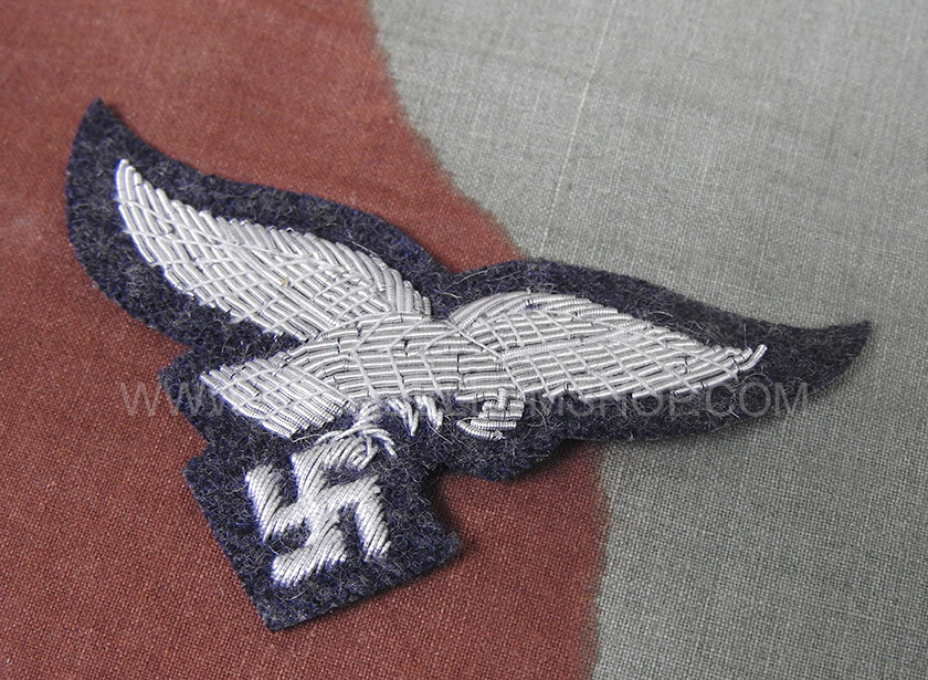 WW2 German Air force officer embroidered silver eagle