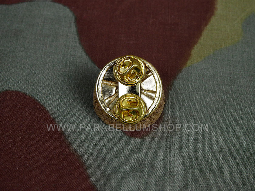 Infantry collar insignia