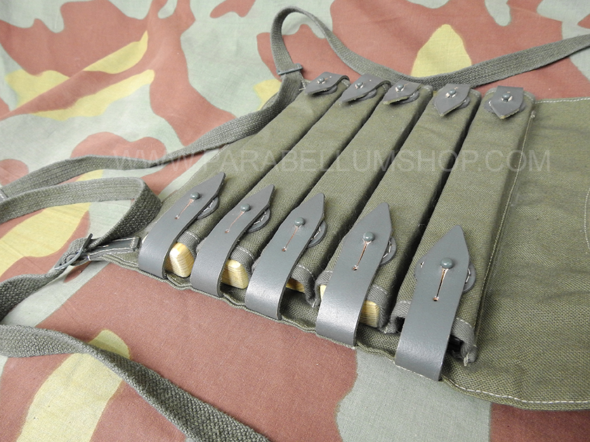 WW2 Italian Samurai magazine pouches MAB Beretta