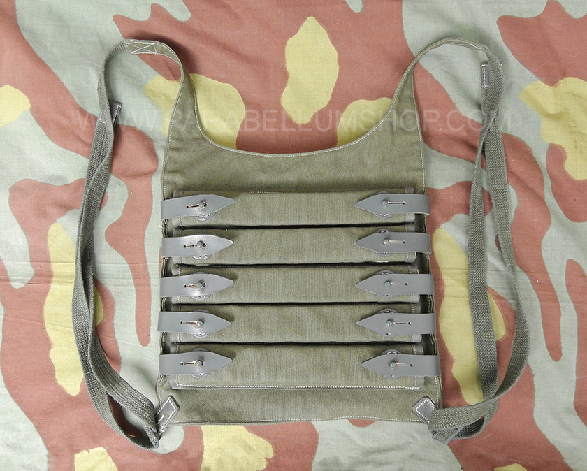 WW2 Italian Samurai magazine pouches MAB Beretta